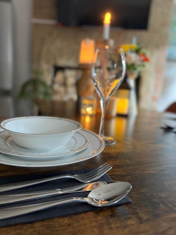 The Badger Set Apartment Hinderwell Екстериор снимка