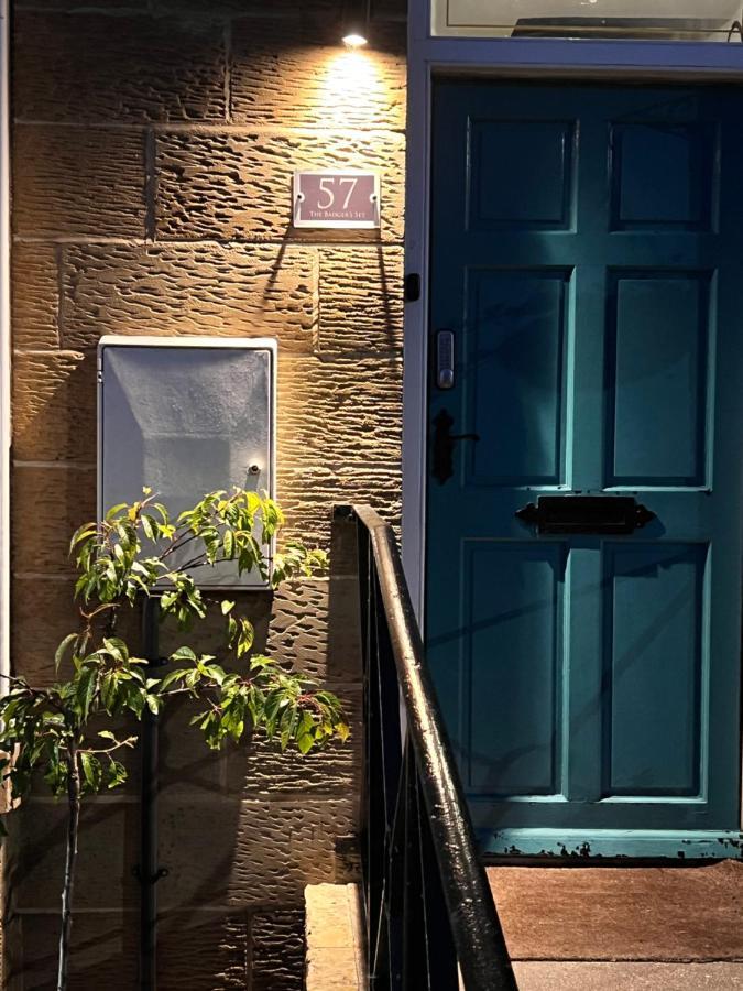 The Badger Set Apartment Hinderwell Екстериор снимка